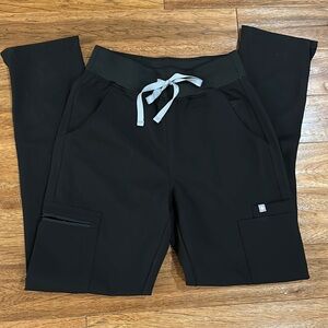 FIGS black technical collection pants XS